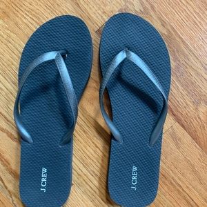 J Crew 7/8 grey silver flip flops. Worn twice